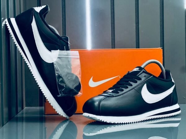 Nike Cortez - Image 2