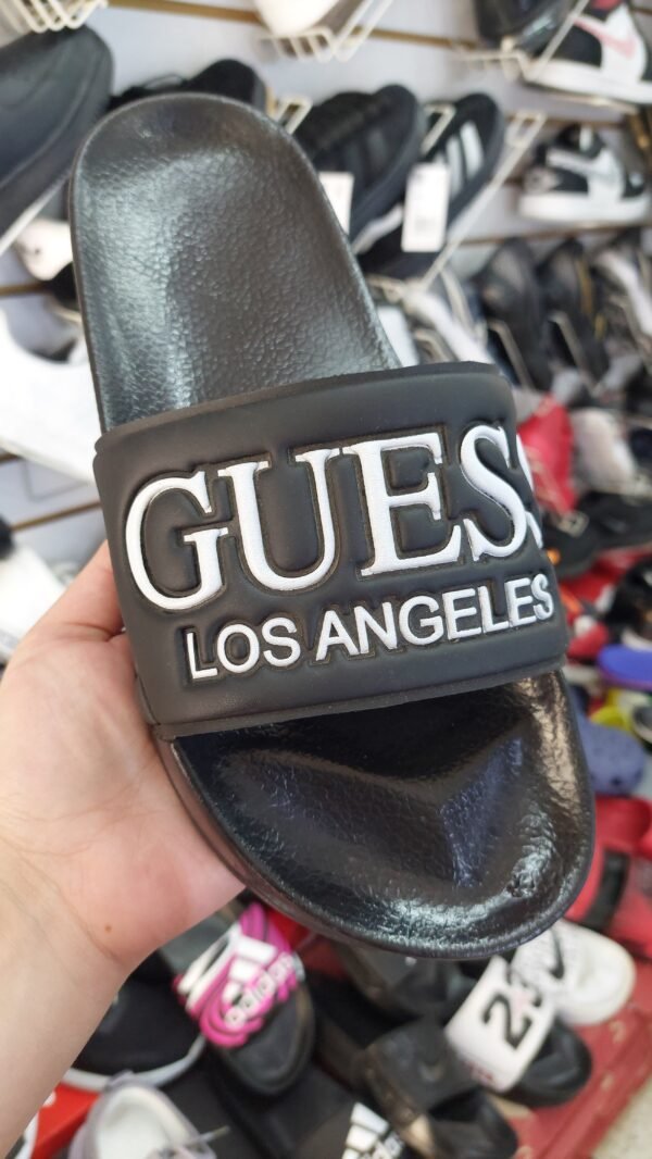 Sandalia Guess